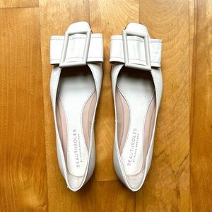 Designer Leather Ivory Flats with Oversized Buckle - Made in Italy - Size 5 1/2